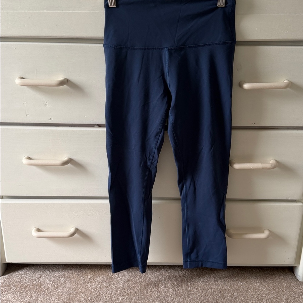 Lululemon Leggings - 21”- Size 6